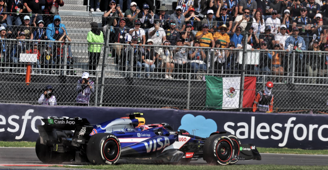 爱游戏下载-迈凯伦完胜红牛车队,佩雷兹带队取胜