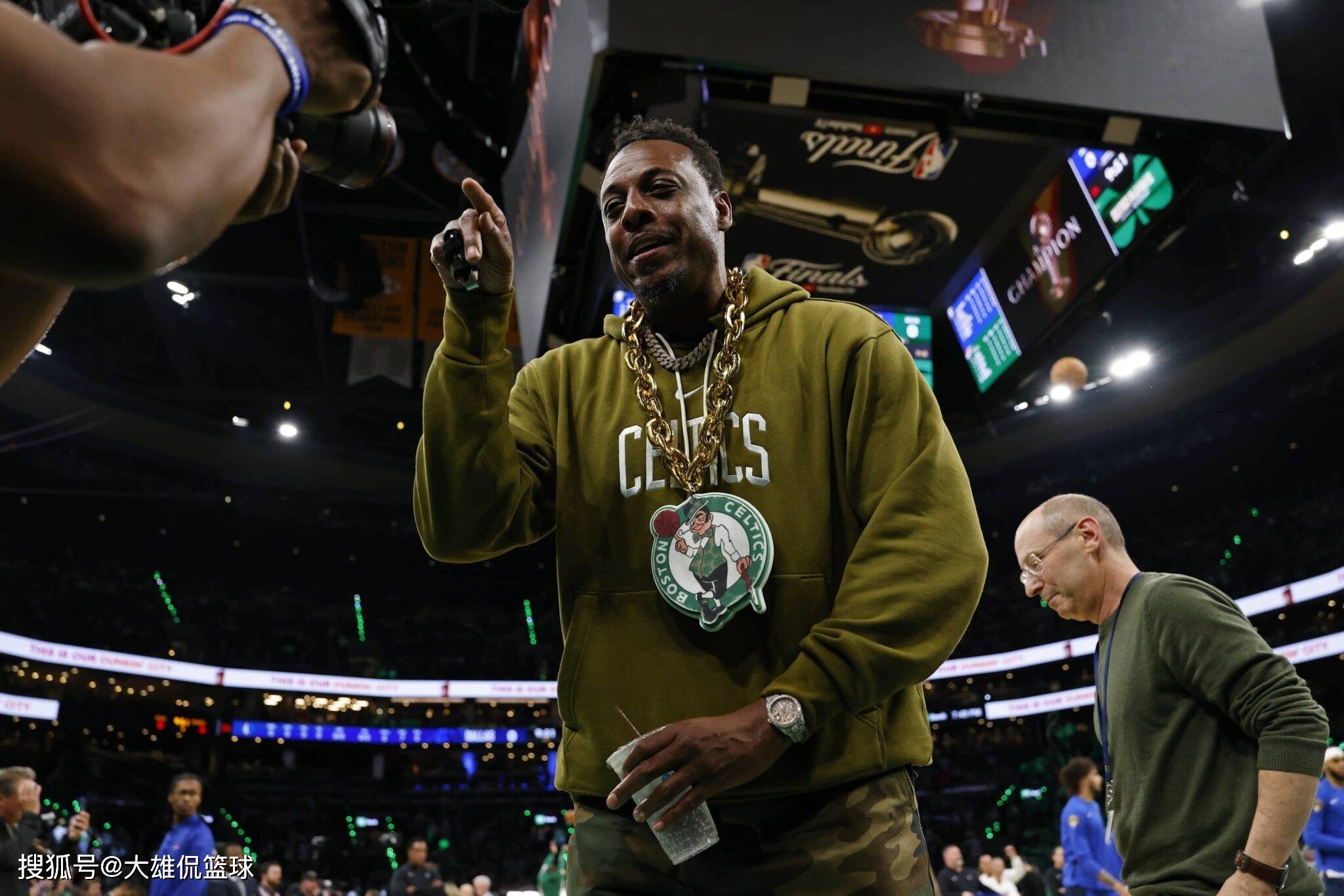 爱游戏娱乐-魔术轻取凯尔特人,保罗关键制胜